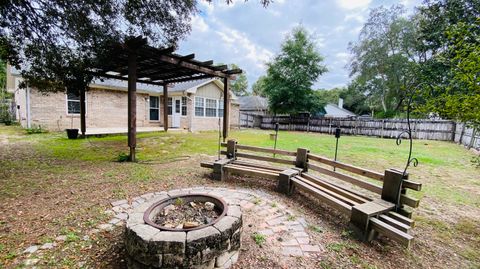 A home in Niceville