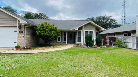 A home in Niceville