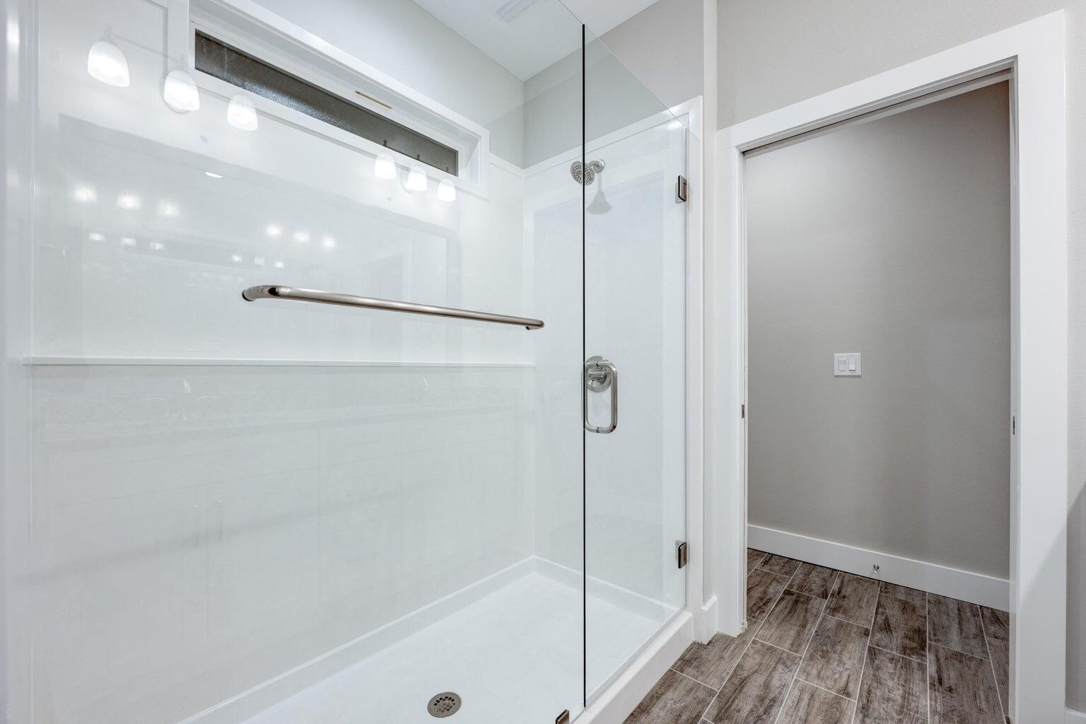 SEMINOLE 1ST ADDN - Residential Lease