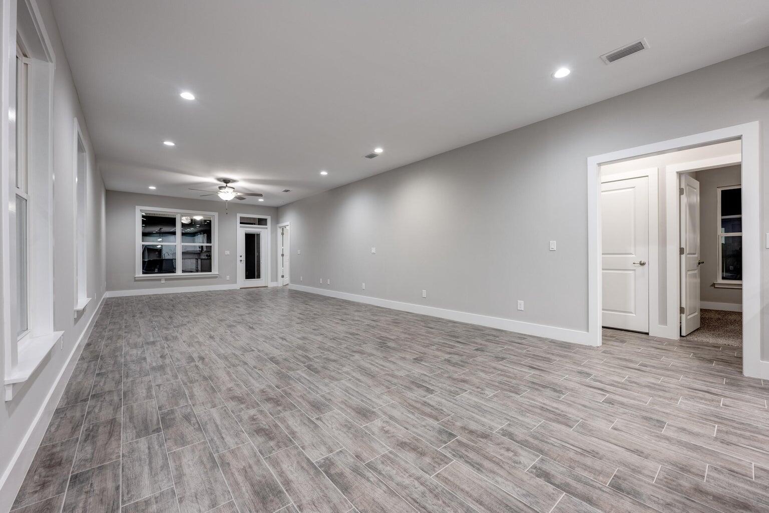 SEMINOLE 1ST ADDN - Residential Lease