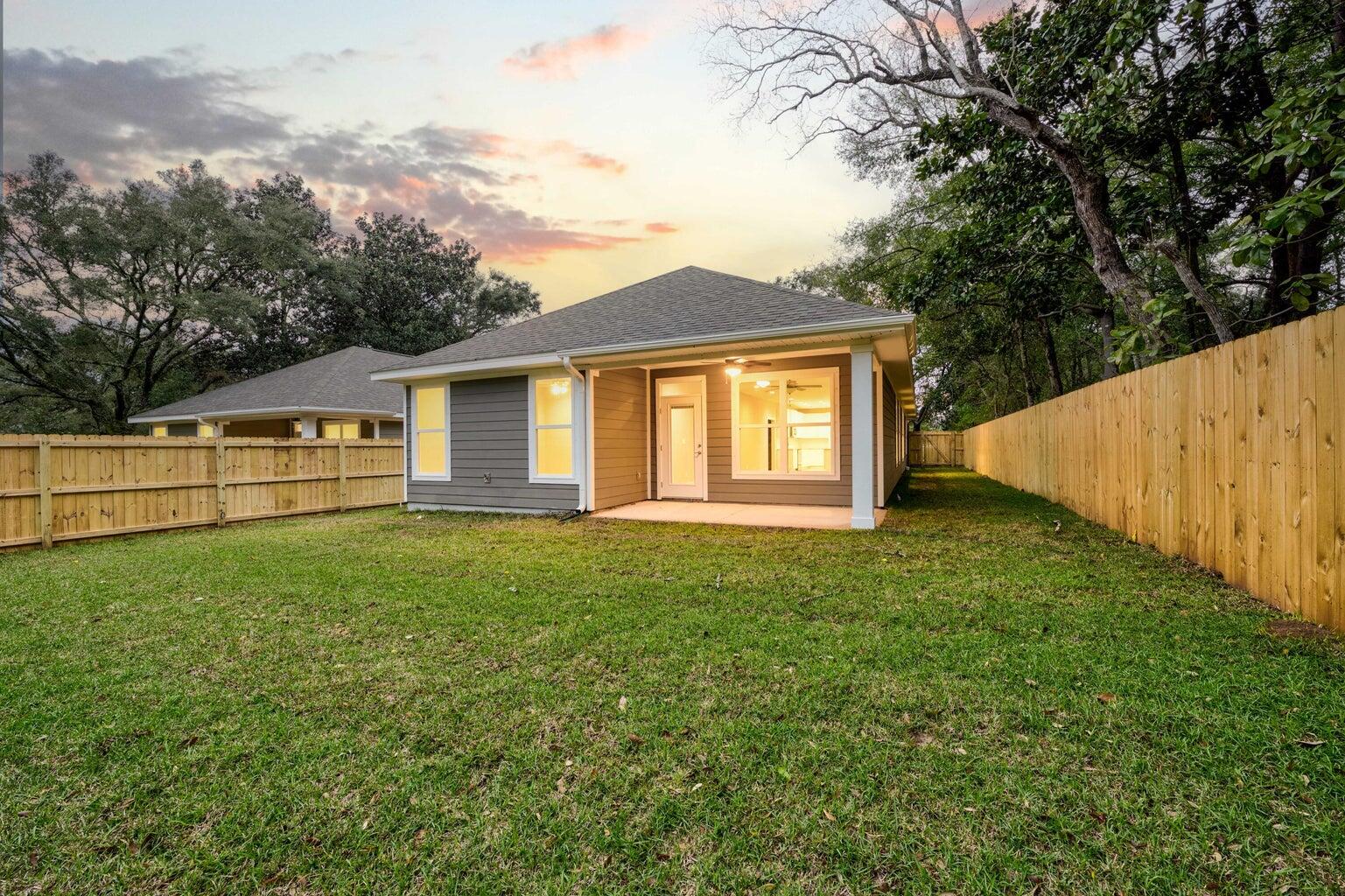 SEMINOLE 1ST ADDN - Residential Lease