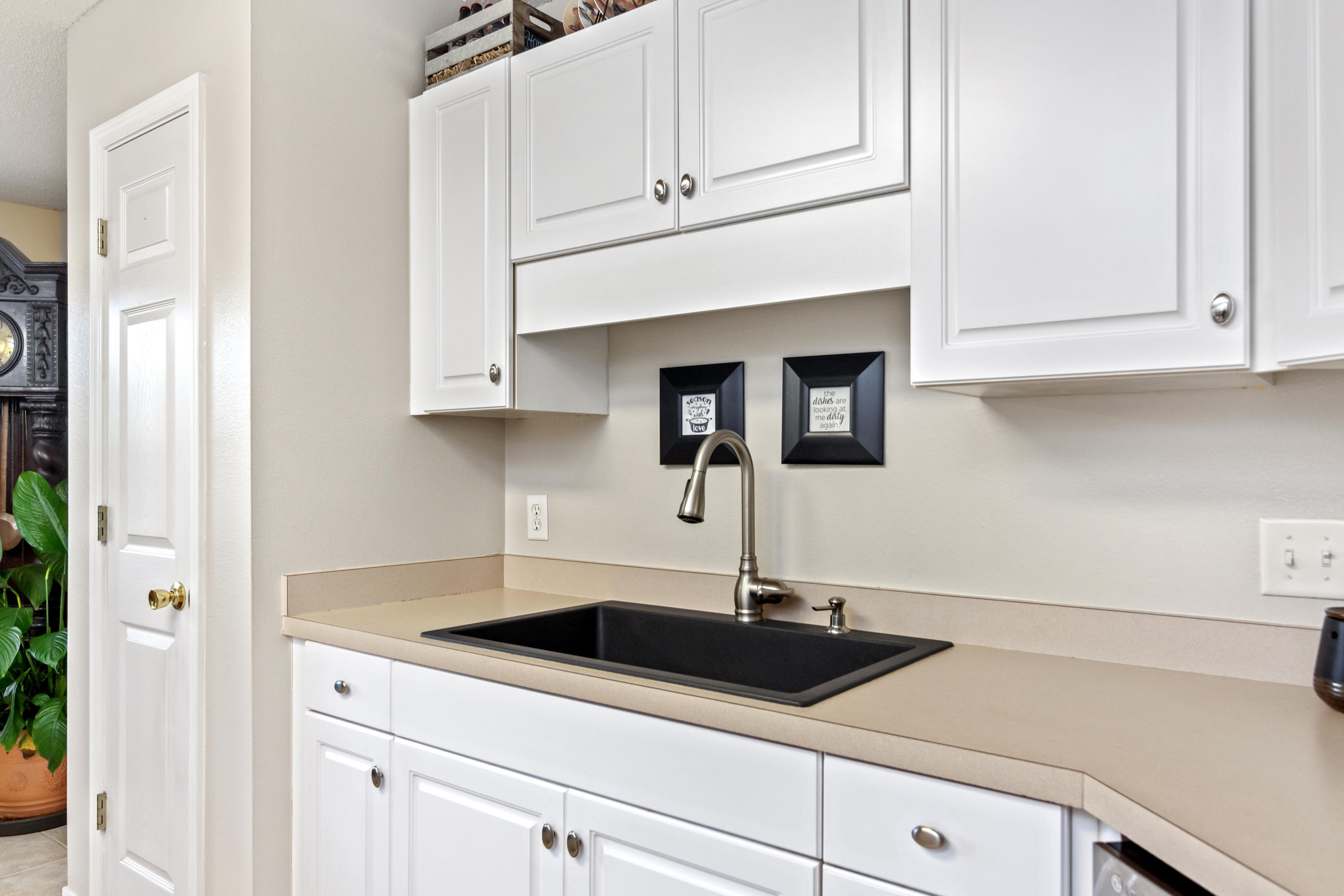 COUNTRYVIEW ESTATES - Residential