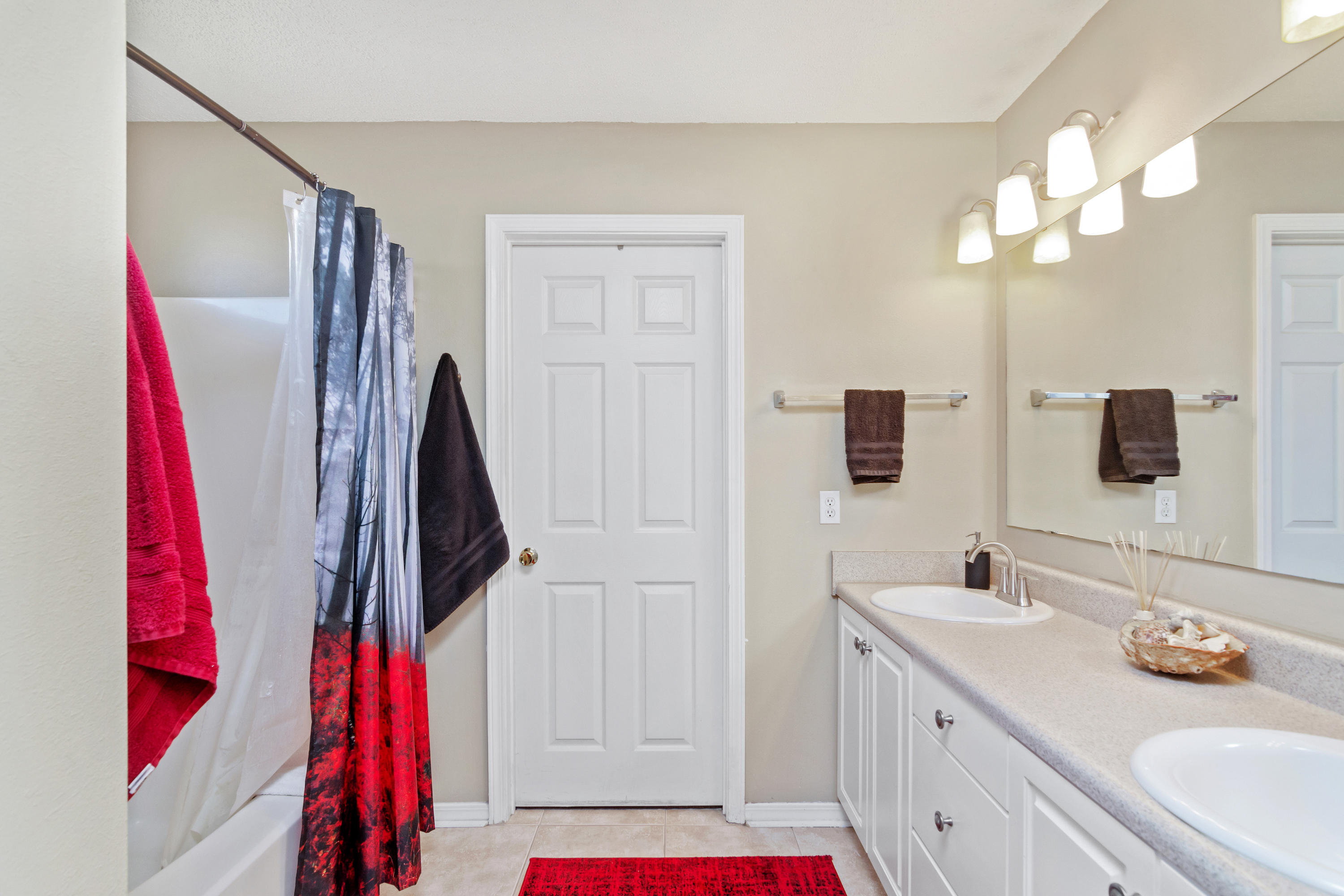 COUNTRYVIEW ESTATES - Residential