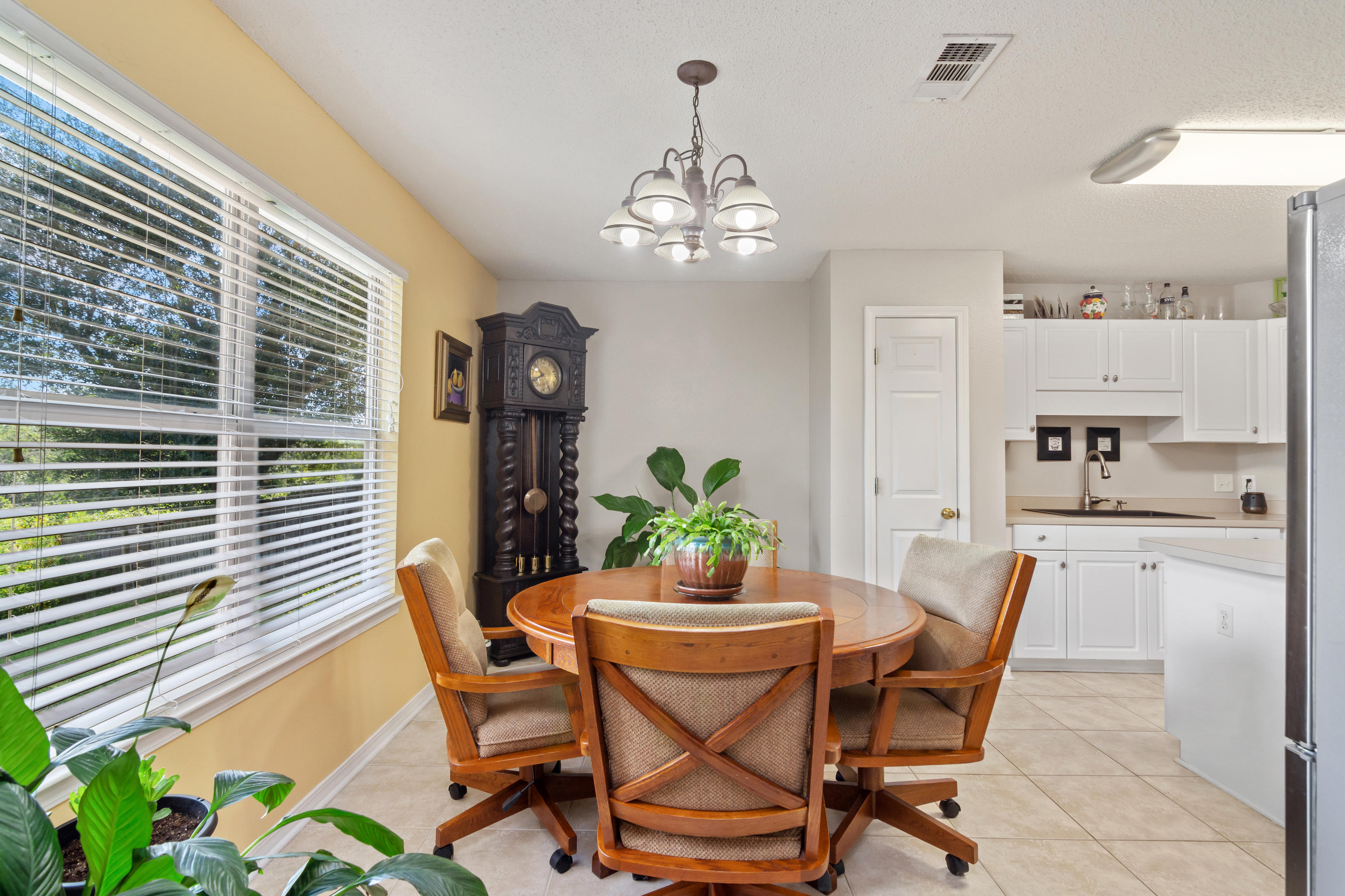 COUNTRYVIEW ESTATES - Residential