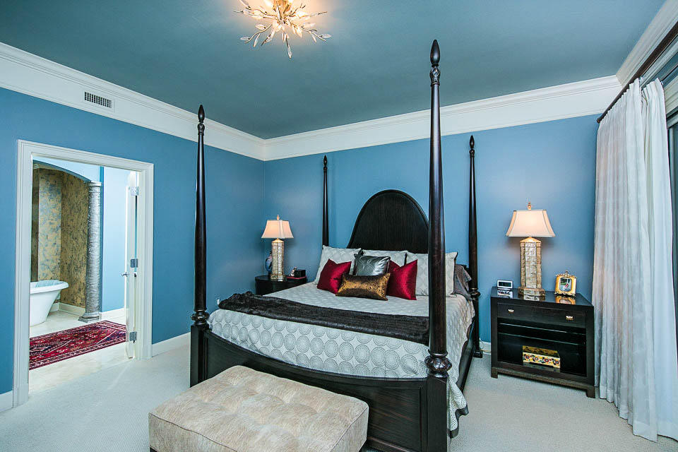 ONE WATER PLACE AT KELLY PLANTATION - Residential