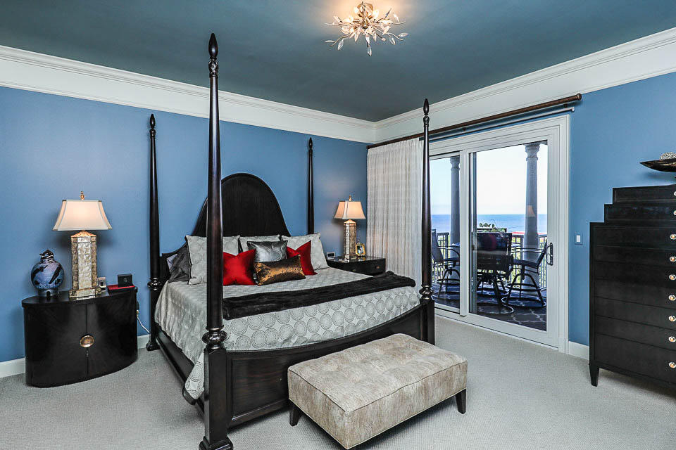 ONE WATER PLACE AT KELLY PLANTATION - Residential