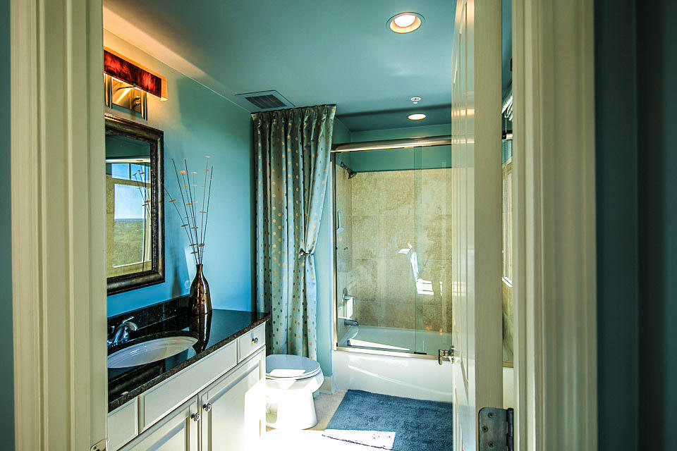 ONE WATER PLACE AT KELLY PLANTATION - Residential