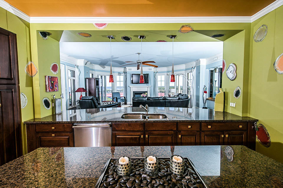 ONE WATER PLACE AT KELLY PLANTATION - Residential