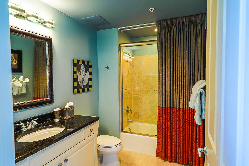 ONE WATER PLACE AT KELLY PLANTATION - Residential