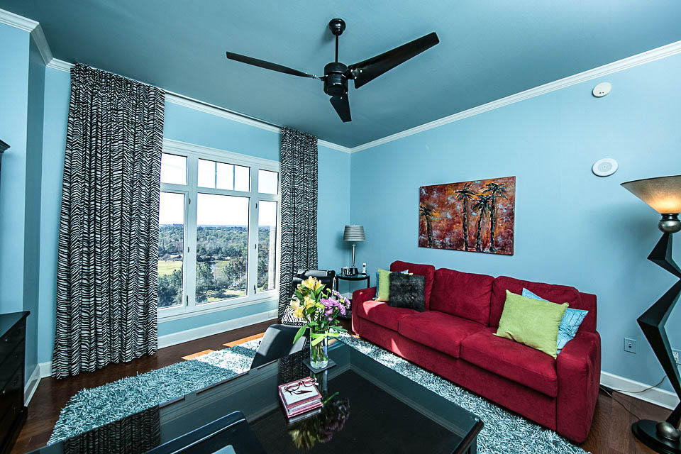 ONE WATER PLACE AT KELLY PLANTATION - Residential