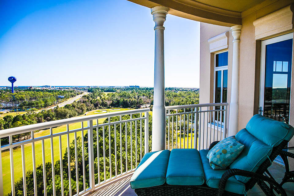 ONE WATER PLACE AT KELLY PLANTATION - Residential