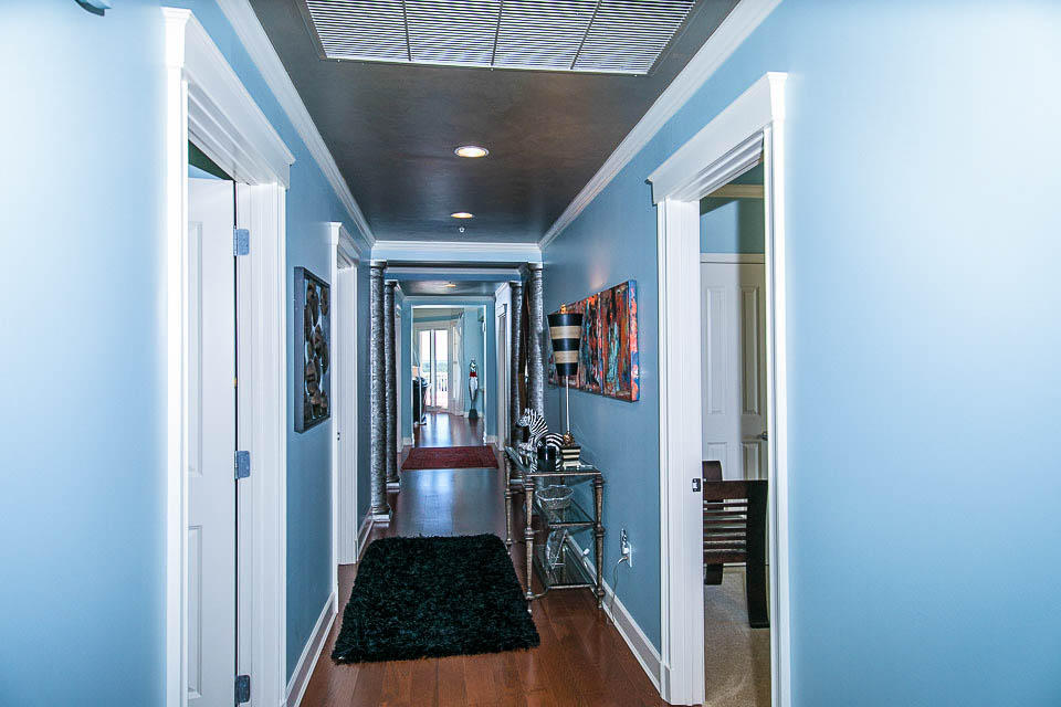 ONE WATER PLACE AT KELLY PLANTATION - Residential