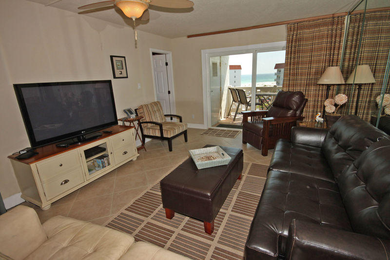 EL MATADOR CONDO - Residential