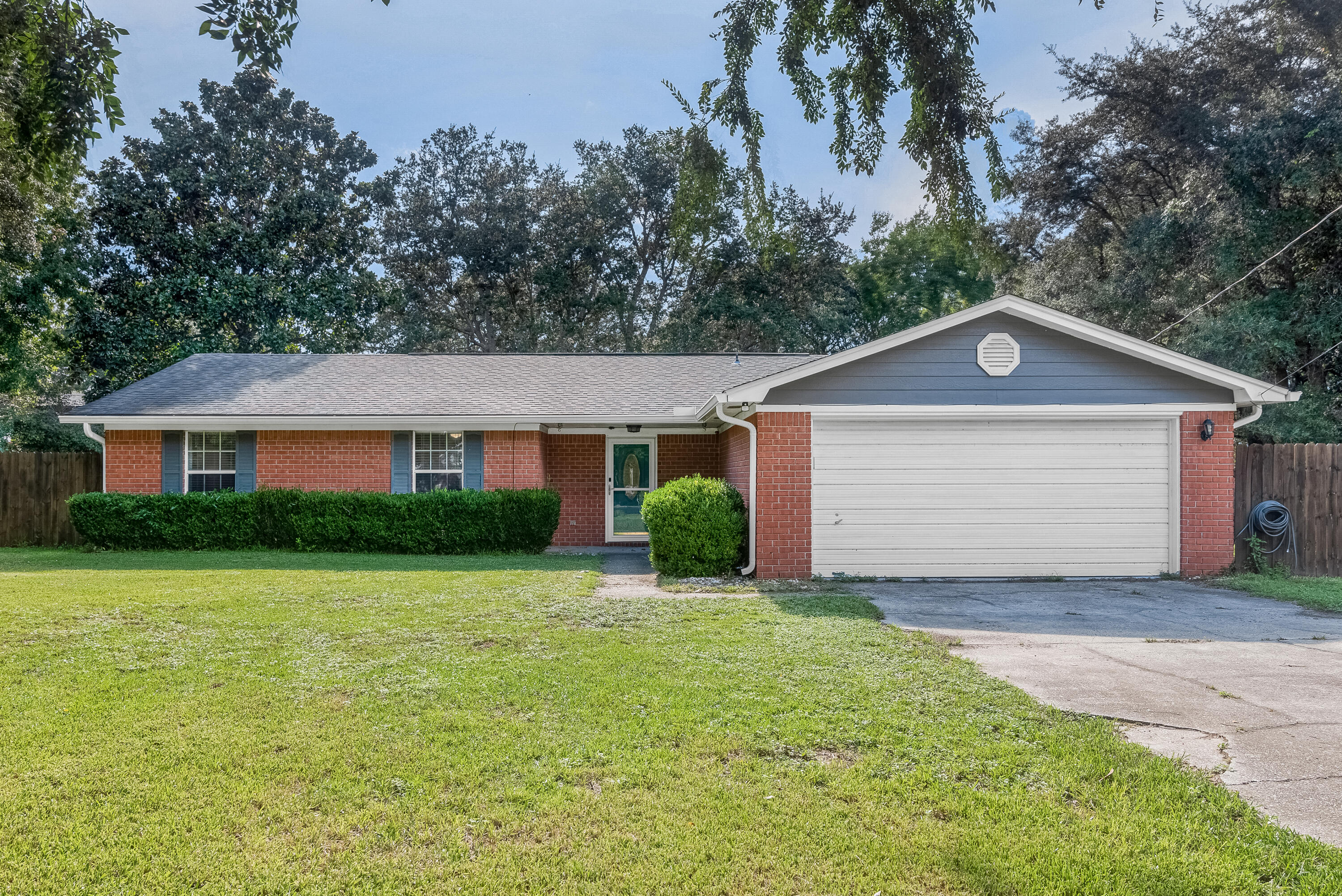 Adorable home in Country Breeze Estates has a NEW ROOF. Sits in a Cul-De-Sac in a highly sought after neighborhood with sidewalks in the new East Bay K-8 School Zone. Walk into the living area with cathedral ceiling that leads into the tiled dining area and kitchen with large breakfast bar! On the other side of the home you will find the 3 bedrooms and 2 baths. The master bedroom has a large walk-in closet, double vanity with an updated shower. Carpet in the bedrooms and walk in closets! Water Heater and AC replaced in 2019! Great opportunity for a cute home at an affordable price!