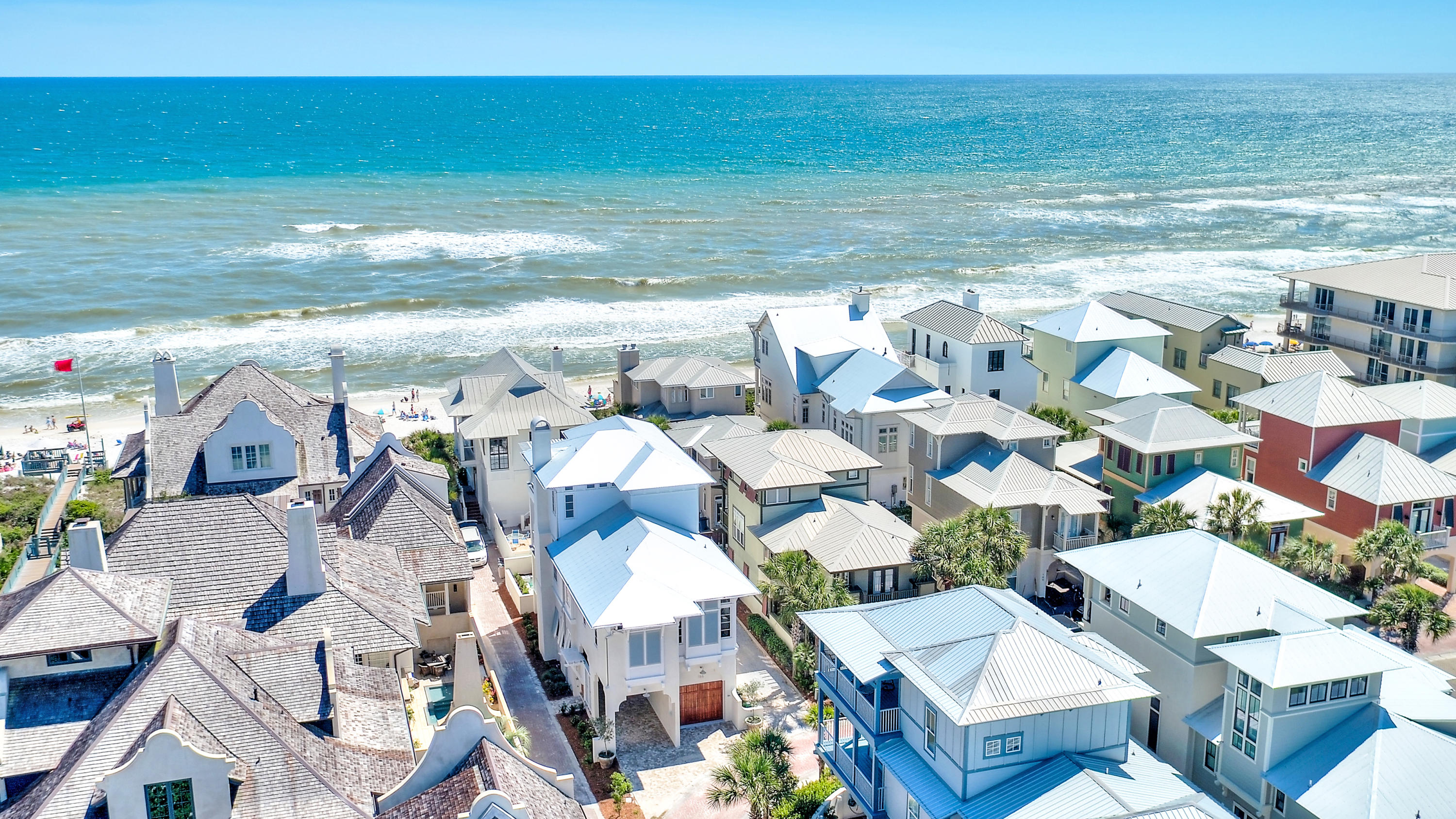 WATER'S EDGE - Residential