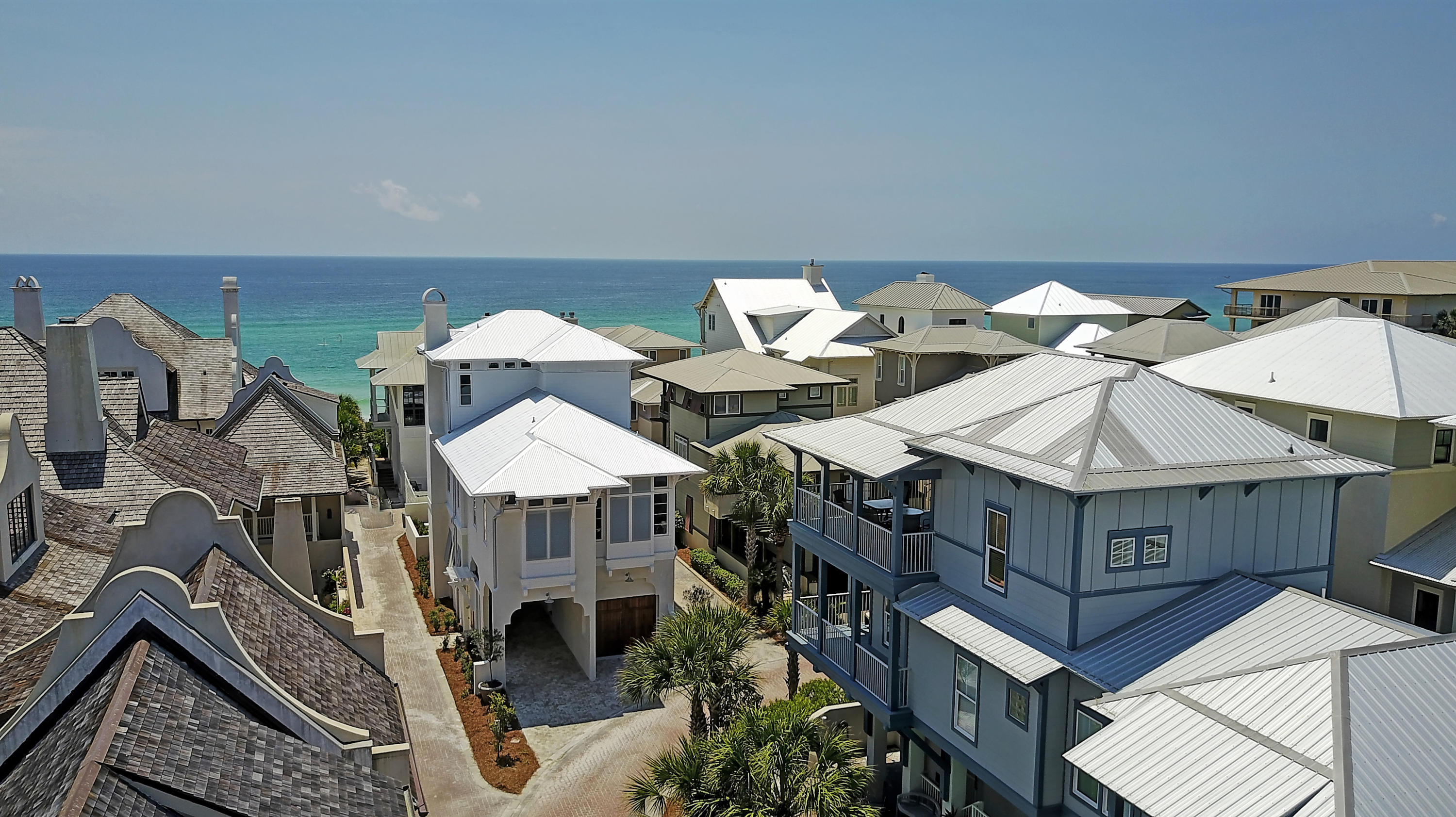 WATER'S EDGE - Residential