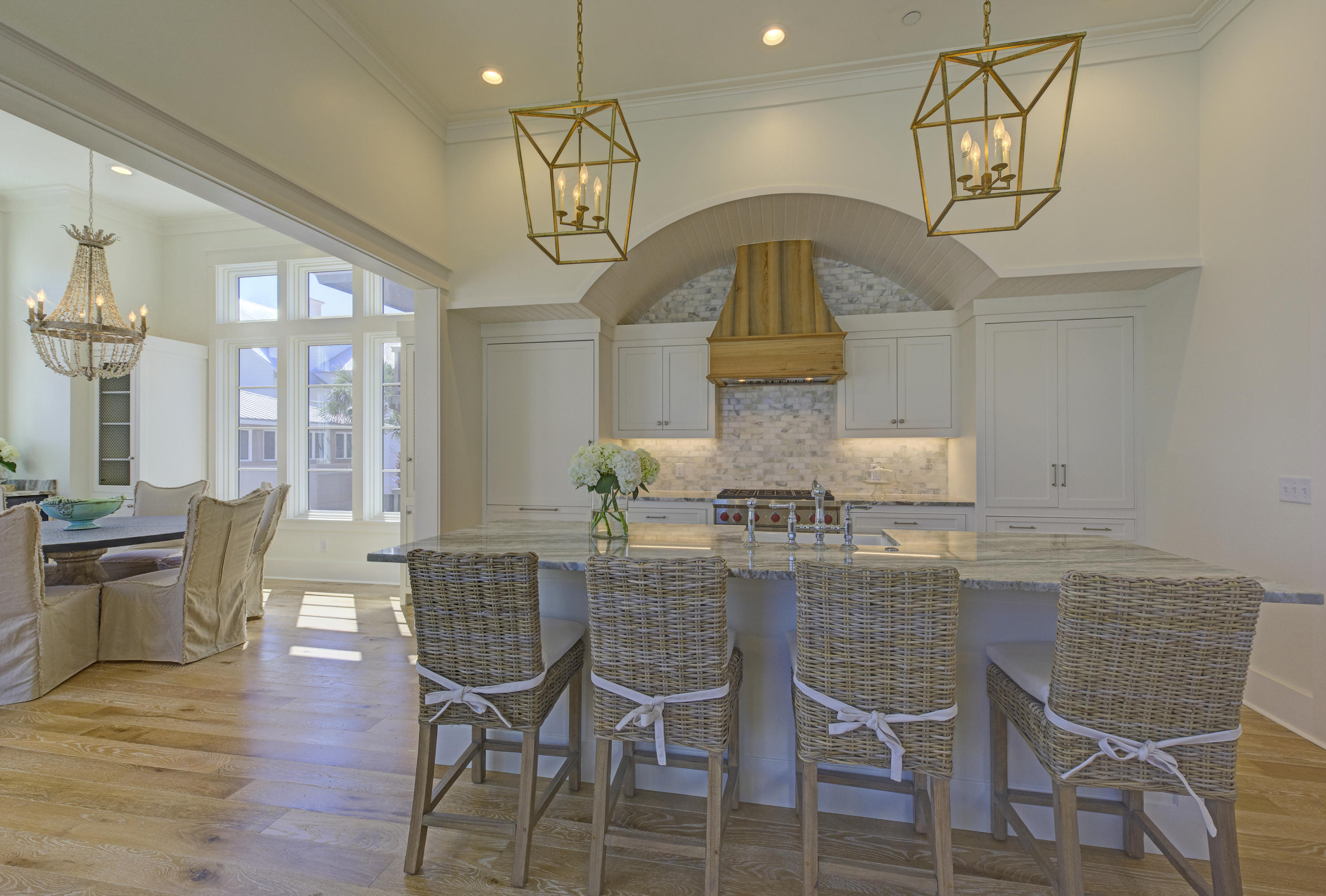 WATER'S EDGE - Residential
