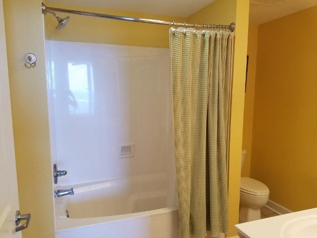 SUMMERWIND CONDOS - Residential