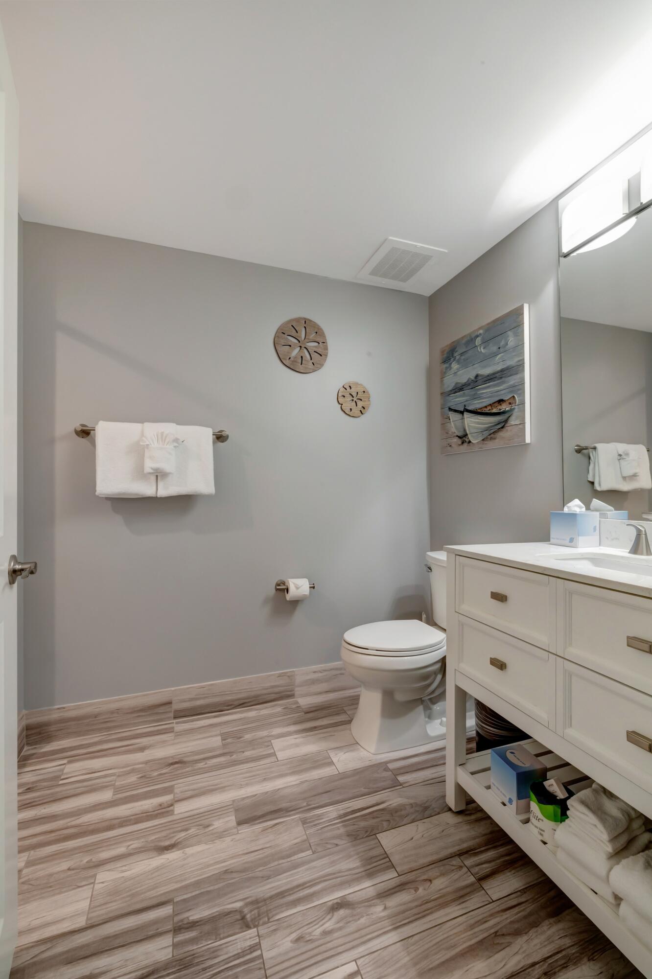 BAHIA CONDO - Residential