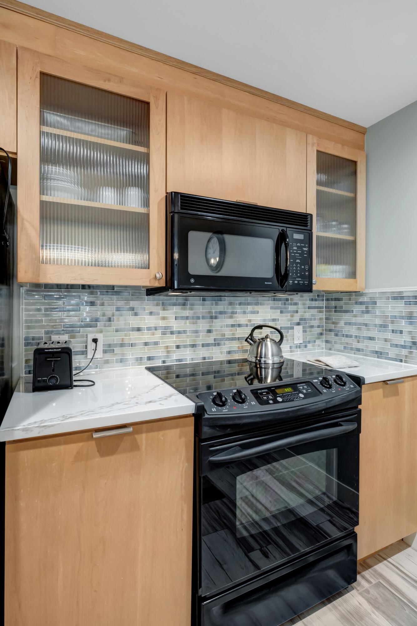 BAHIA CONDO - Residential