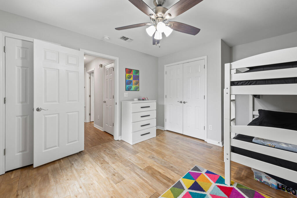 SOUND HAMMOCK - Residential