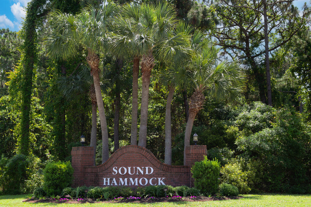 SOUND HAMMOCK - Residential