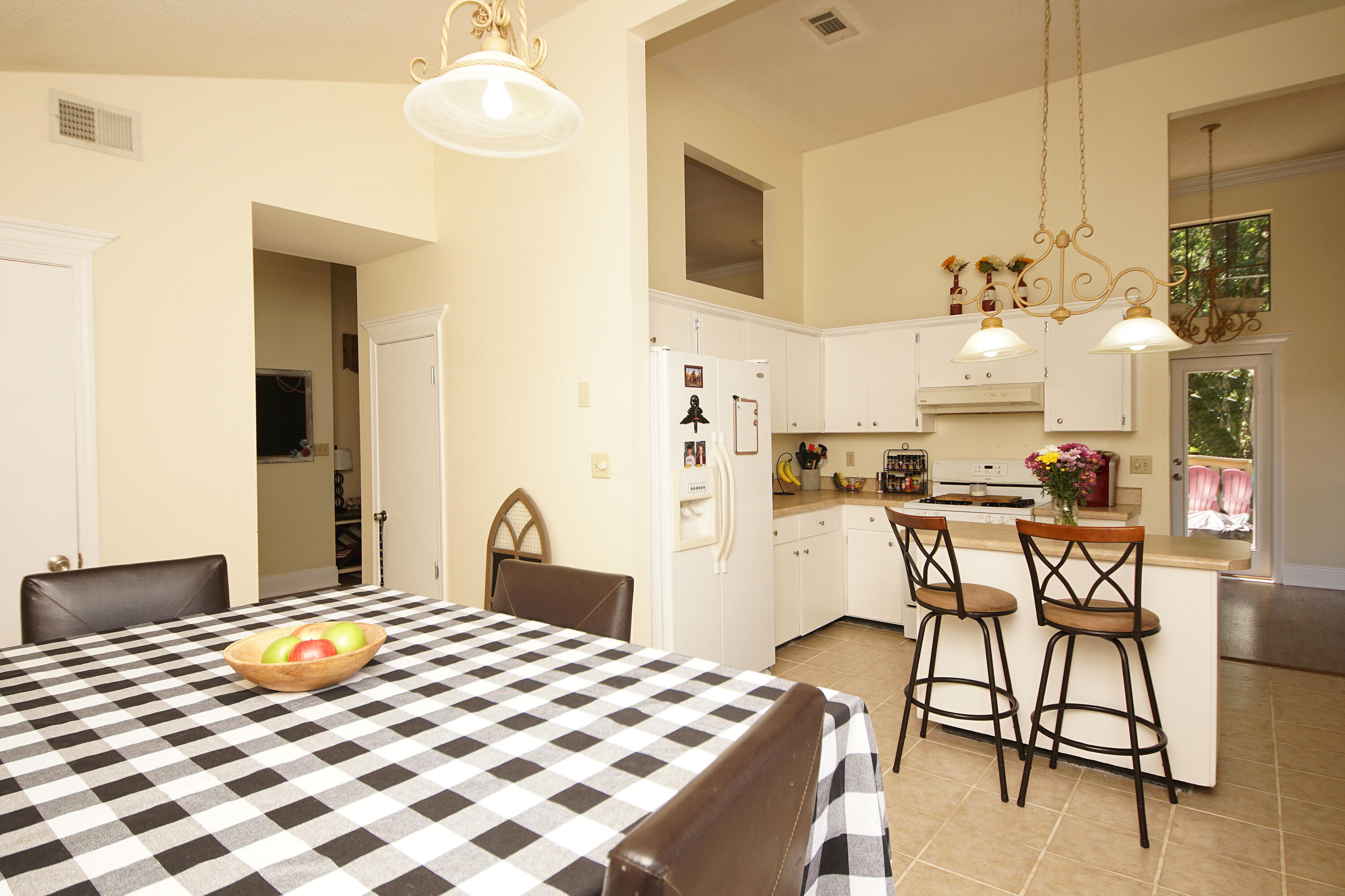 LIVE OAK SHORES - Residential