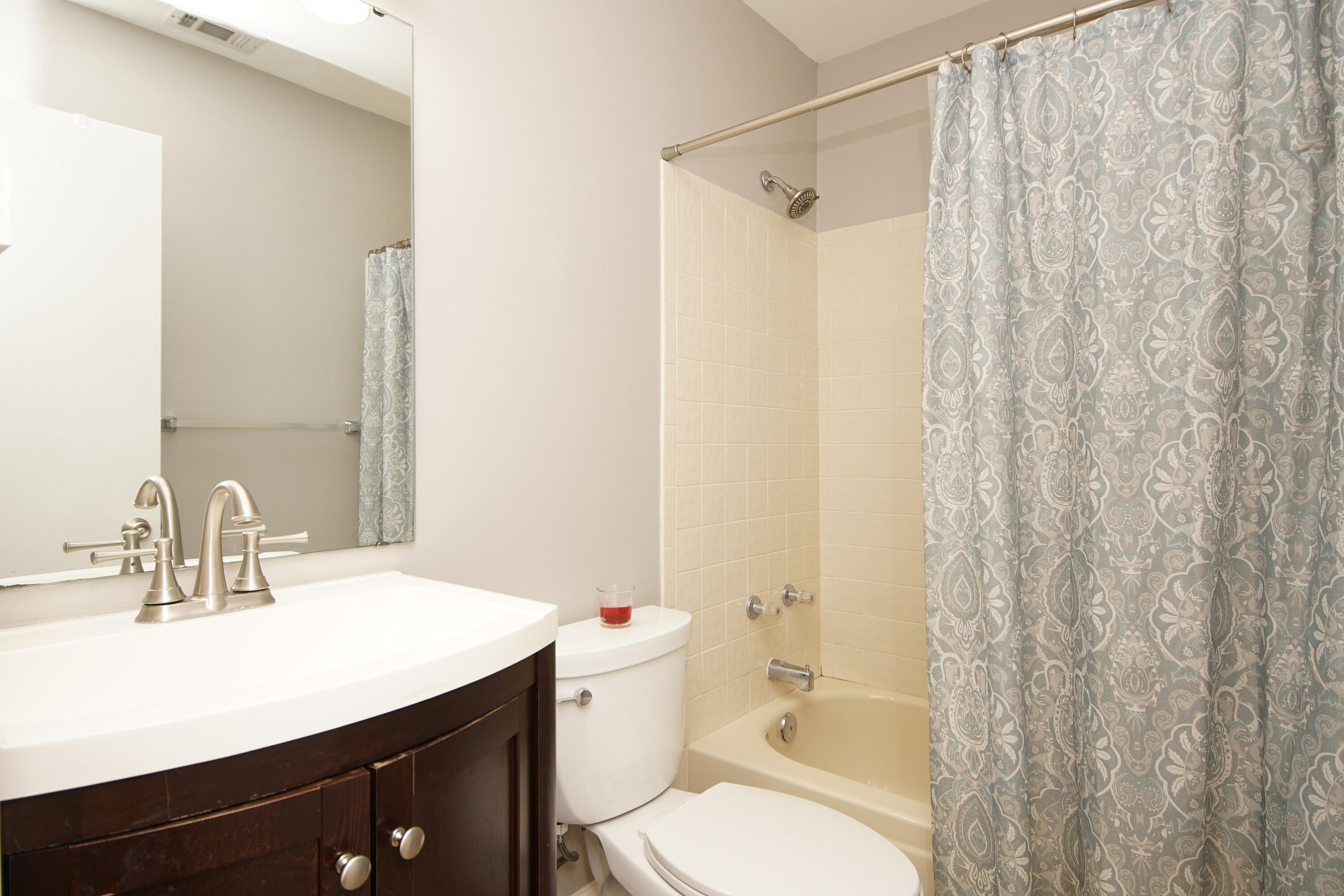 LIVE OAK SHORES - Residential