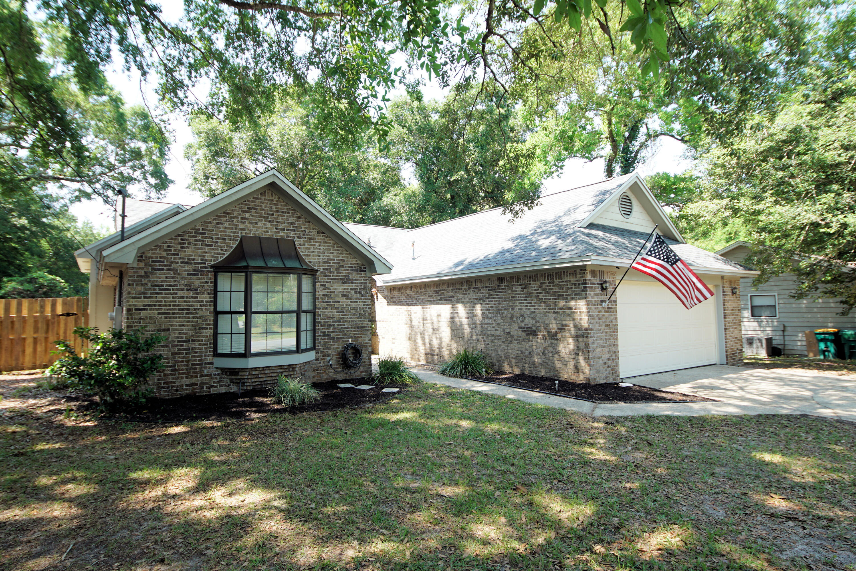 LIVE OAK SHORES - Residential