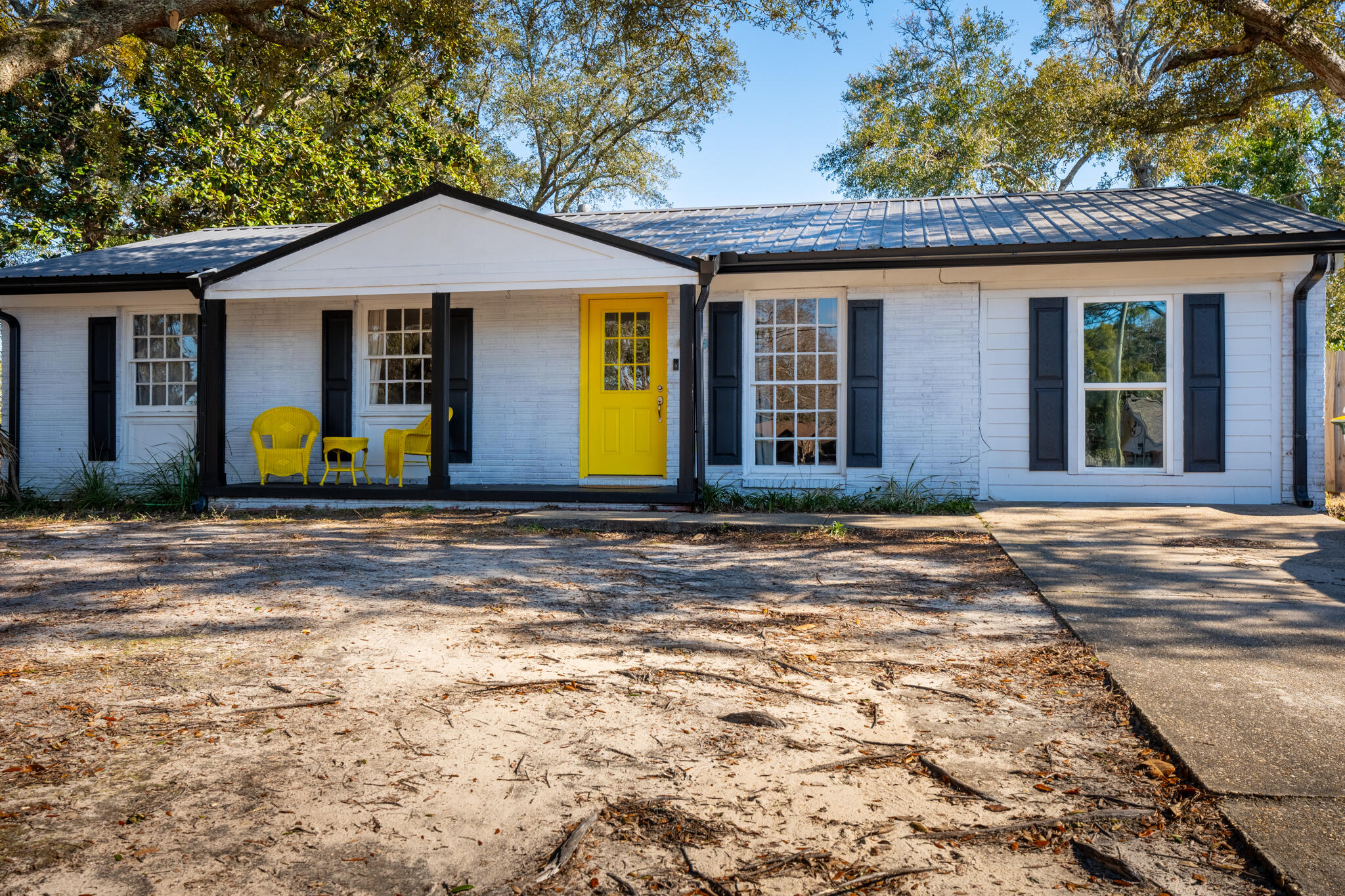 OAKLAND HEIGHTS 1ST ADDN - Residential Lease