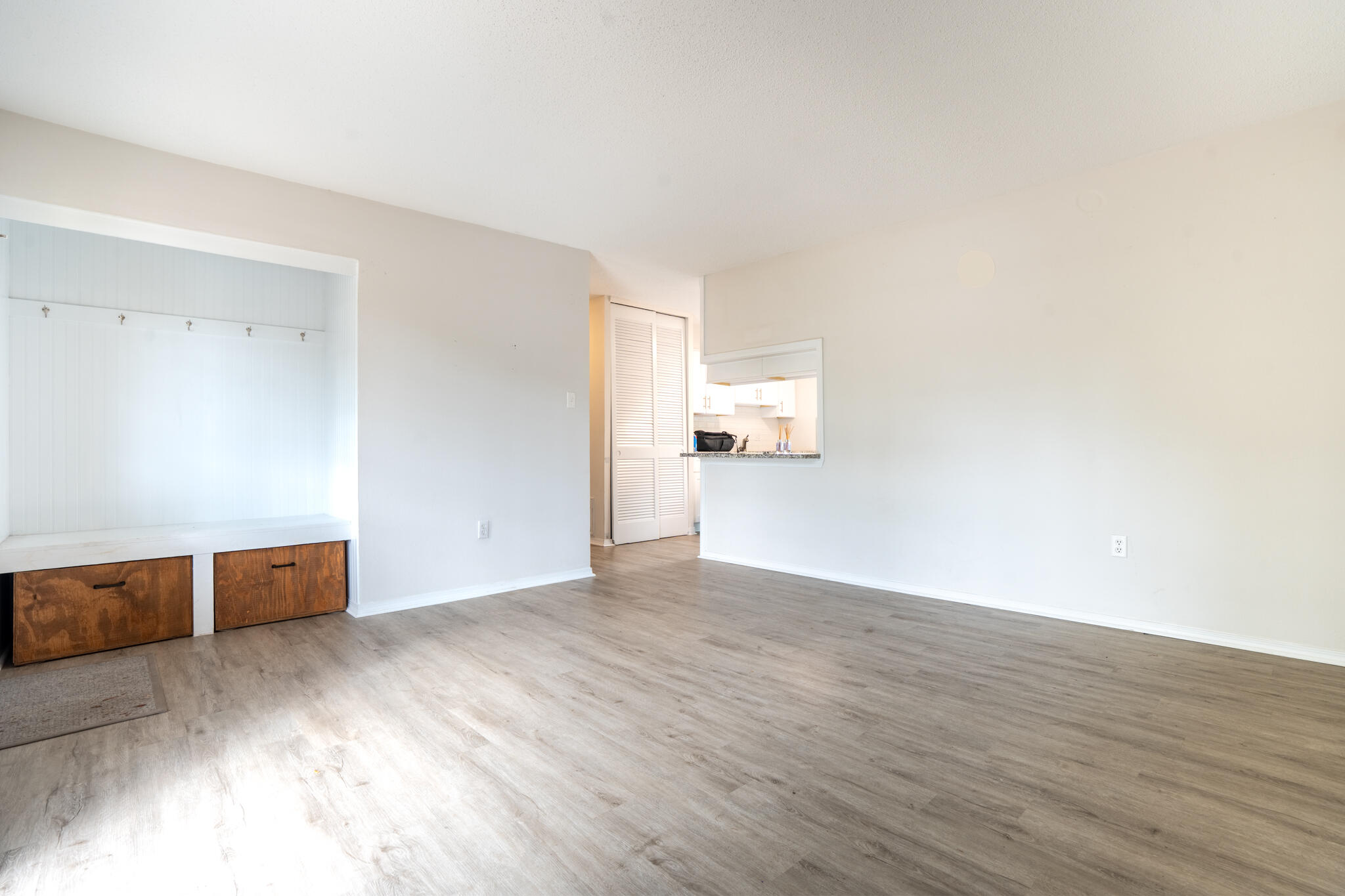 OAKLAND HEIGHTS 1ST ADDN - Residential Lease