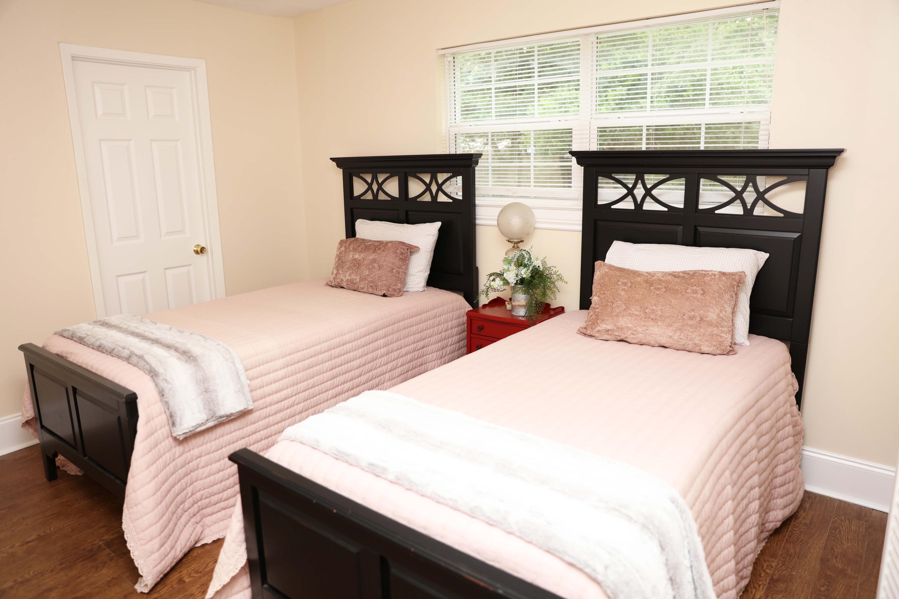 COLONY ESTATES - Residential