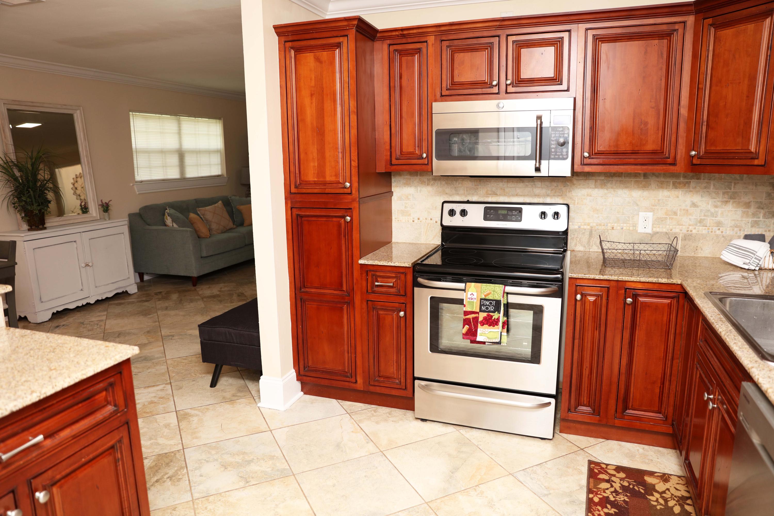 COLONY ESTATES - Residential