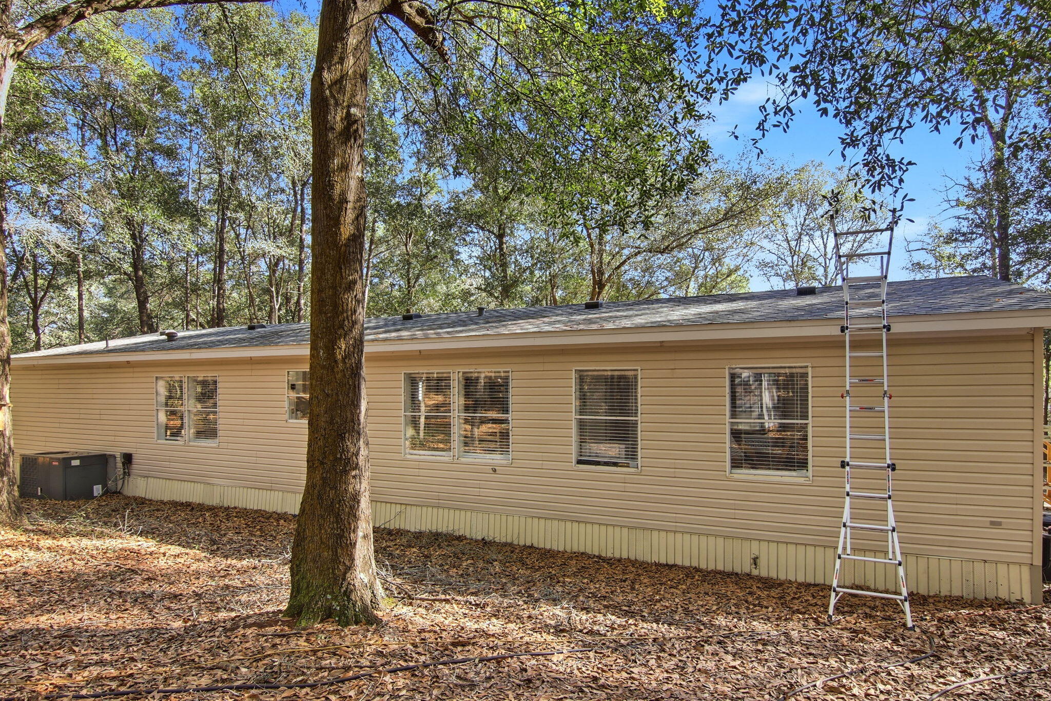 NO RECORDED SUBDIVISION - Residential