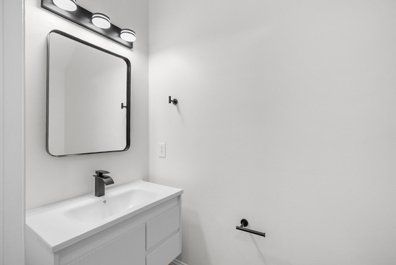 EAGLE BAY - Residential