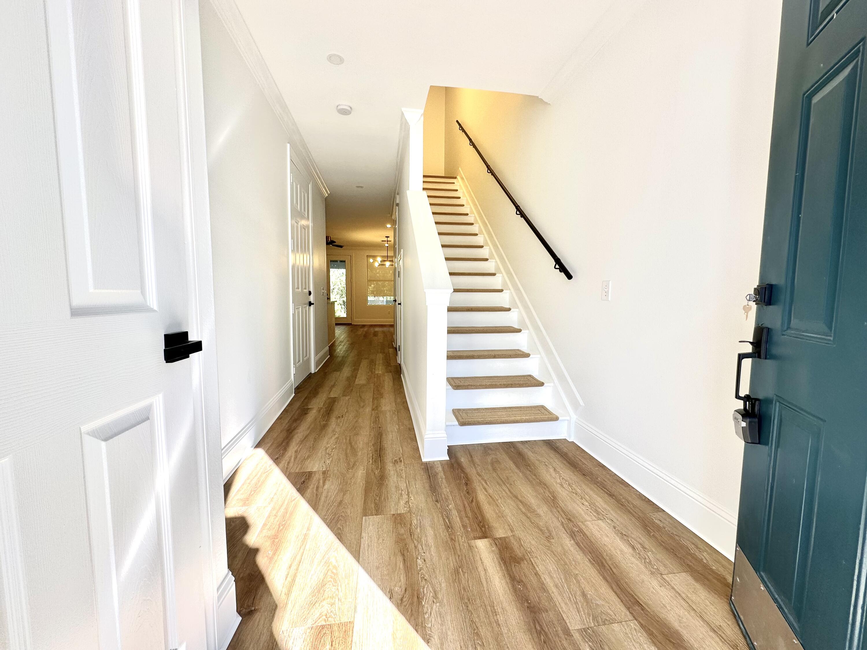 EAGLE BAY - Residential