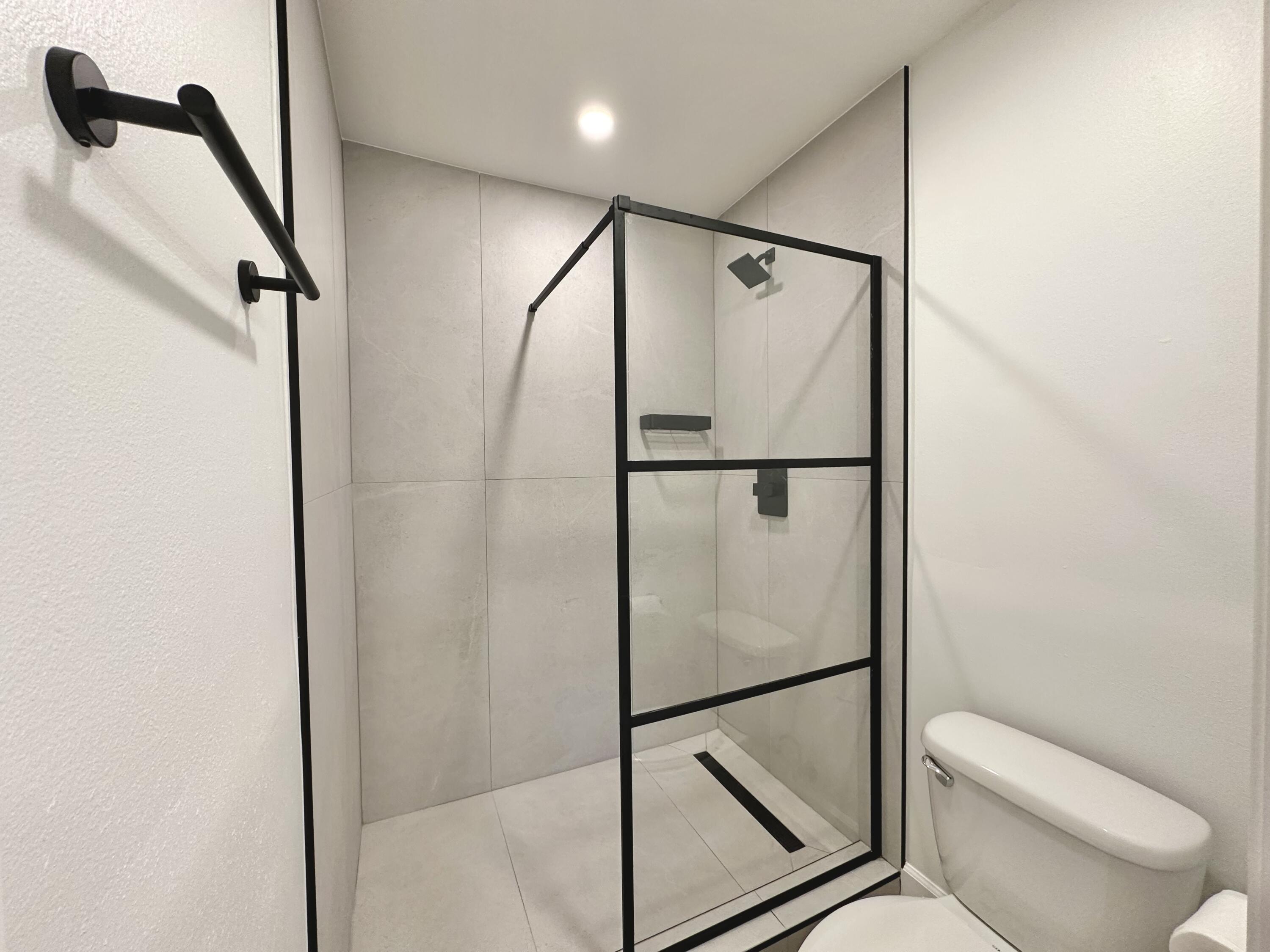 EAGLE BAY - Residential