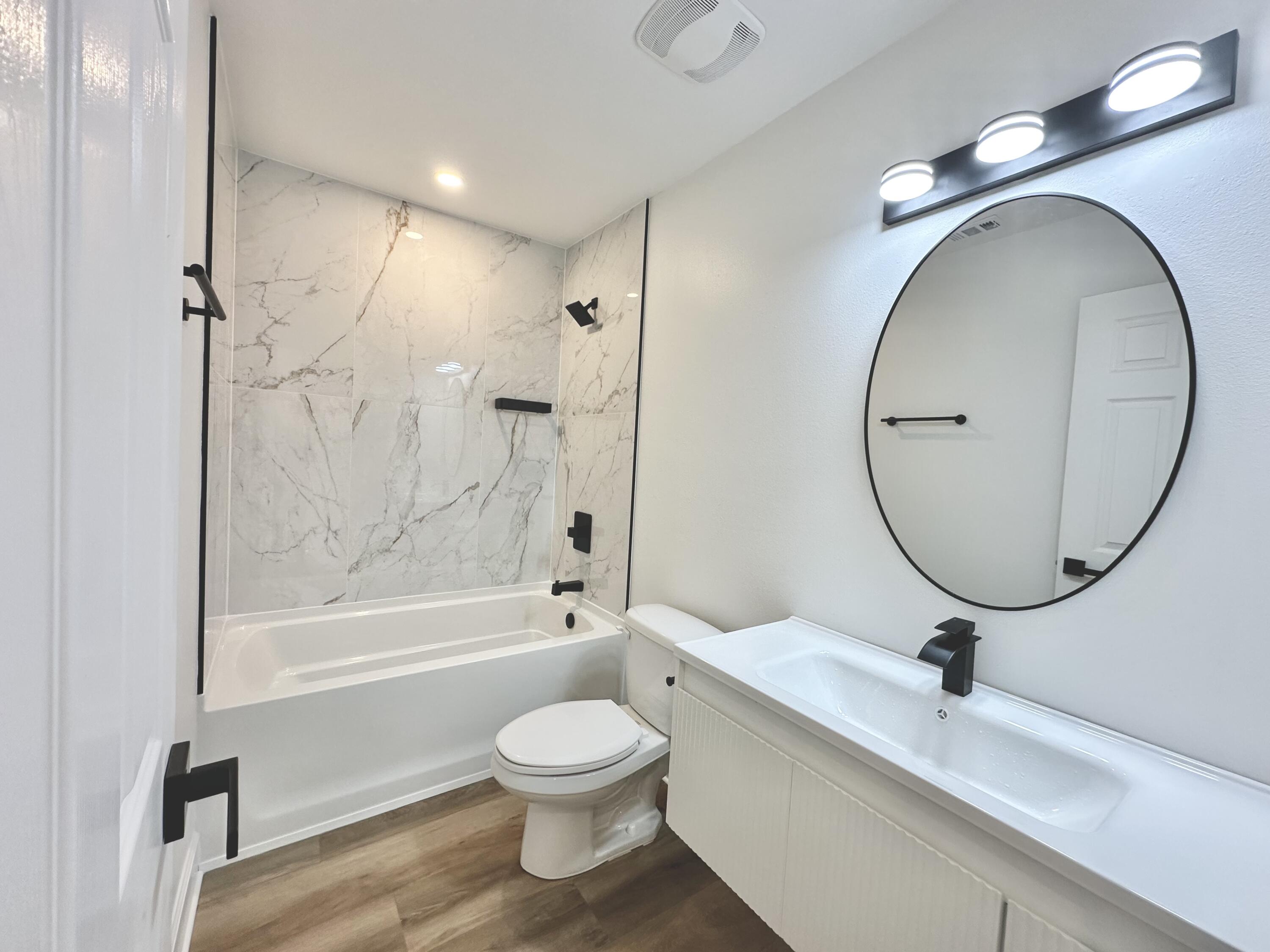 EAGLE BAY - Residential