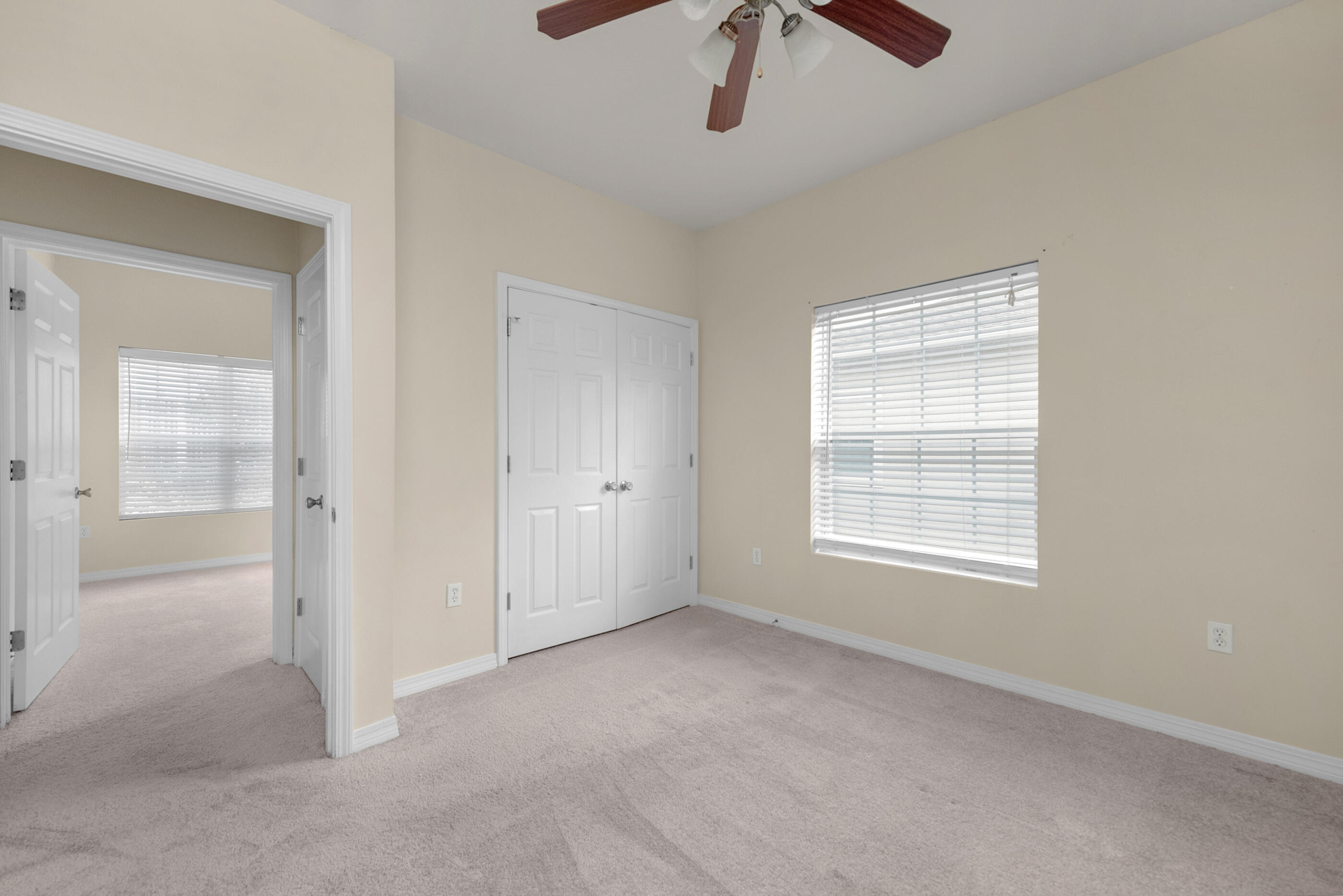 MERIDIAN SQUARE T/H - Residential