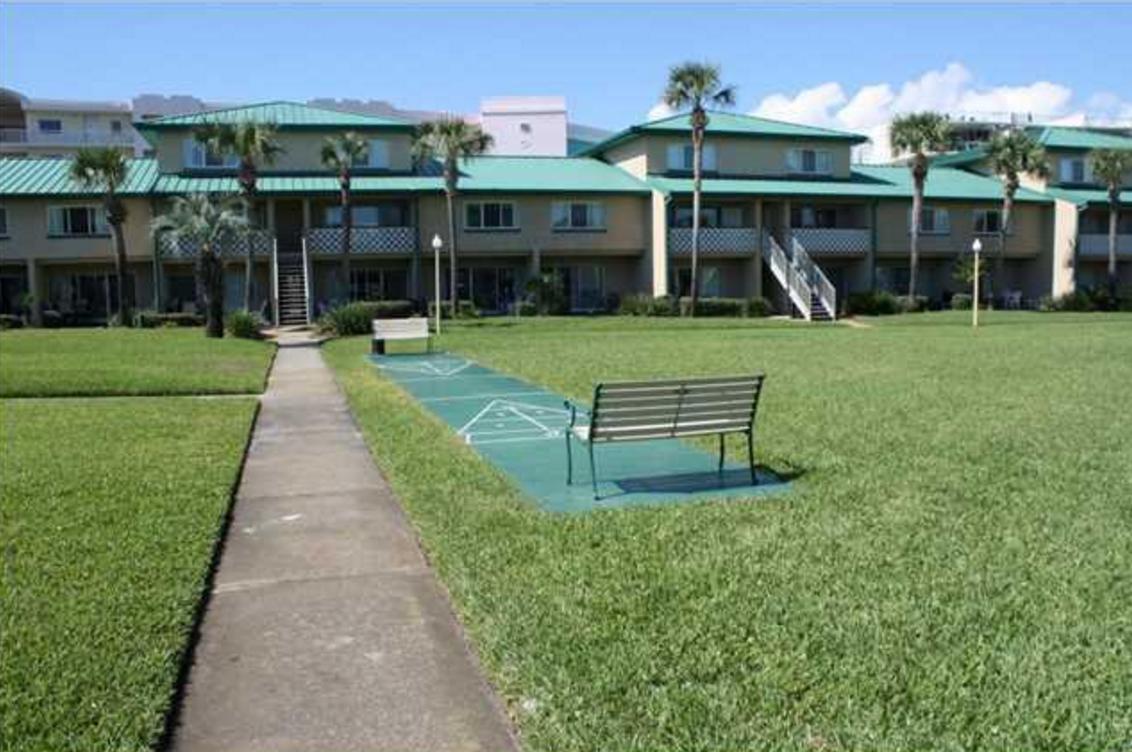 SEASPRAY CONDO - Residential