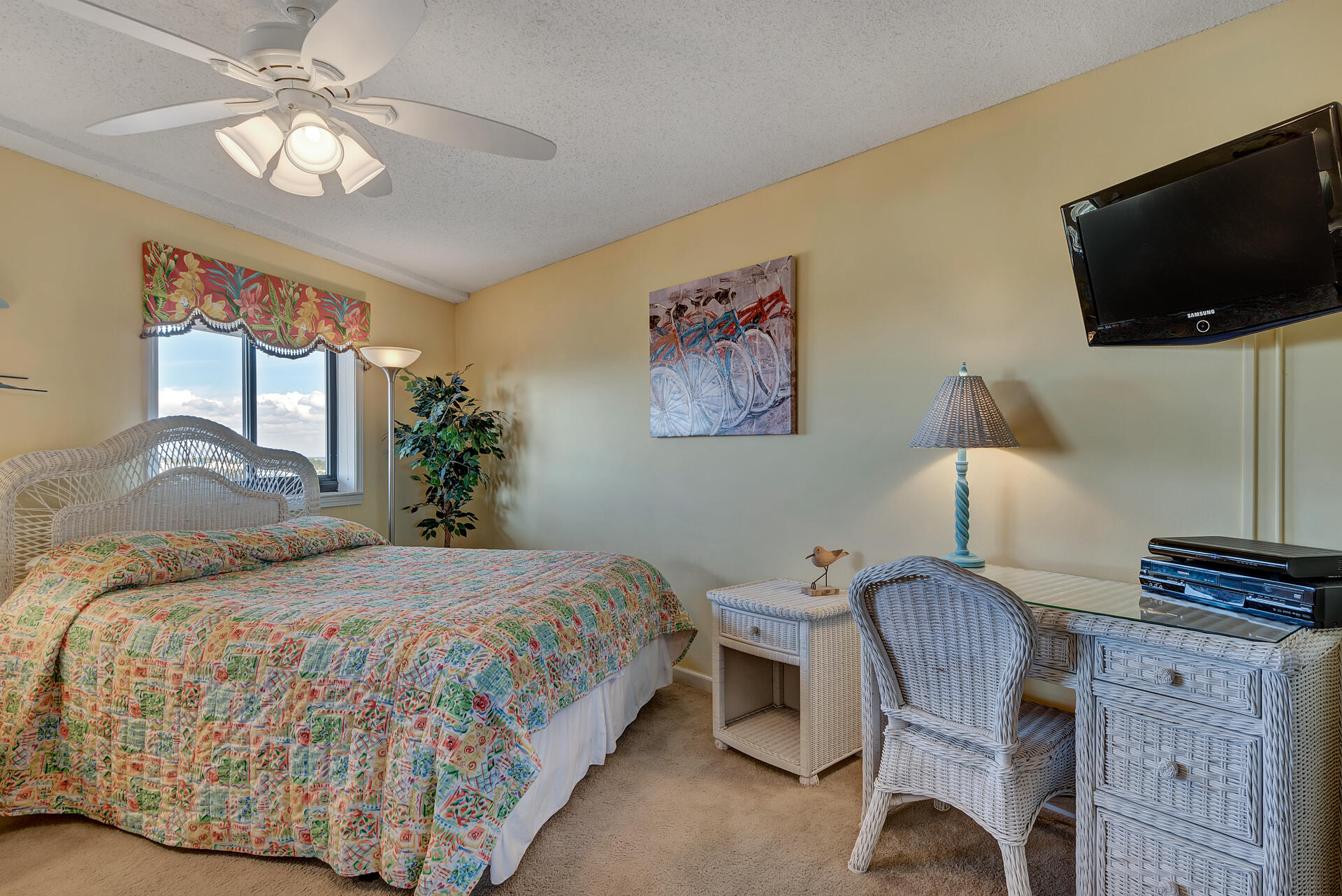 EDGEWATER BEACH CONDO PH 1 - Residential