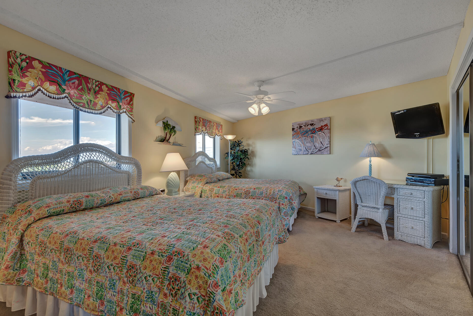 EDGEWATER BEACH CONDO PH 1 - Residential