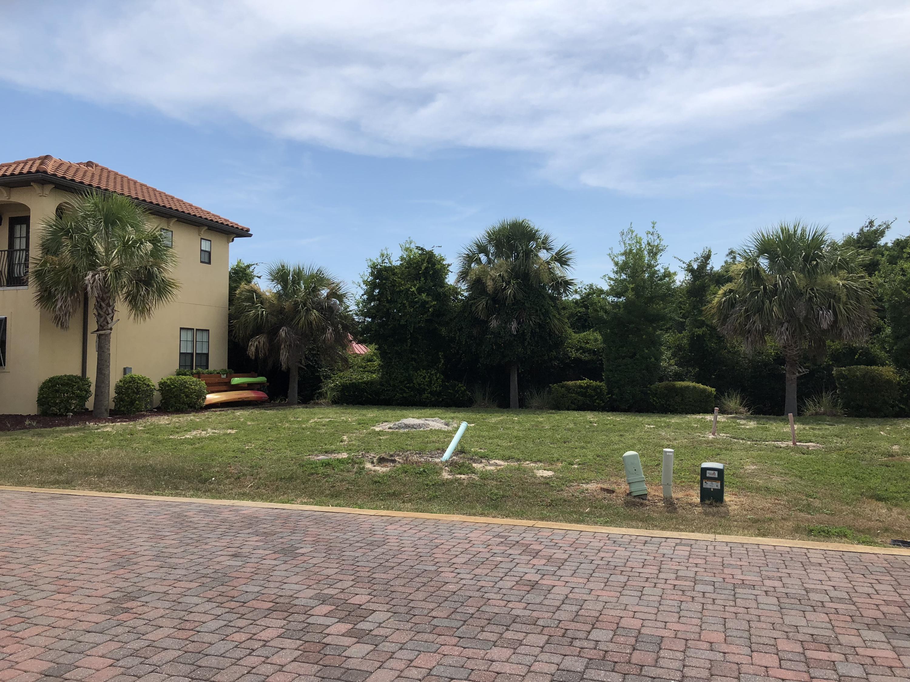 LE SOLEIL S/D - Land