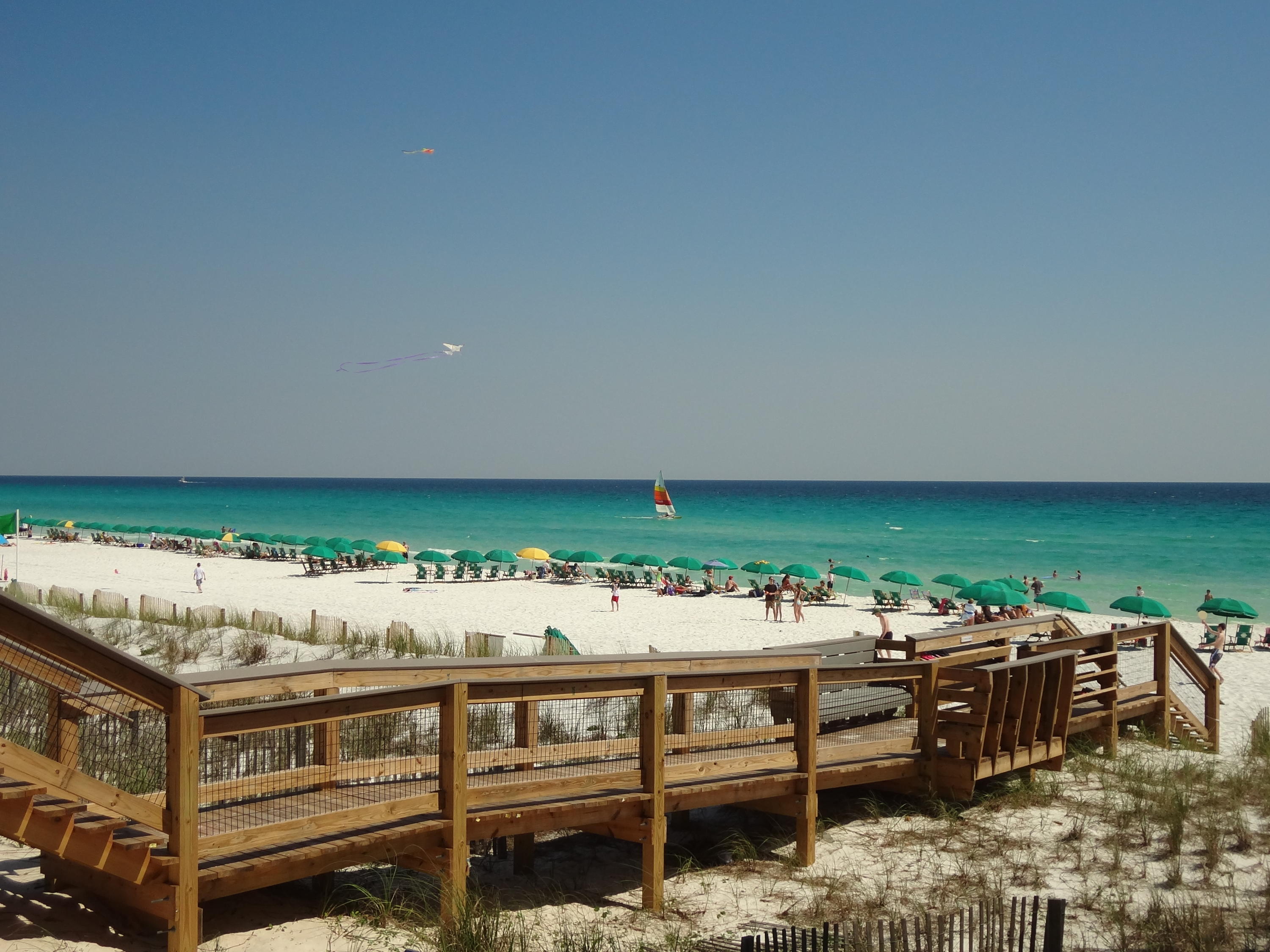 PARADISE RETREAT - Residential Lease