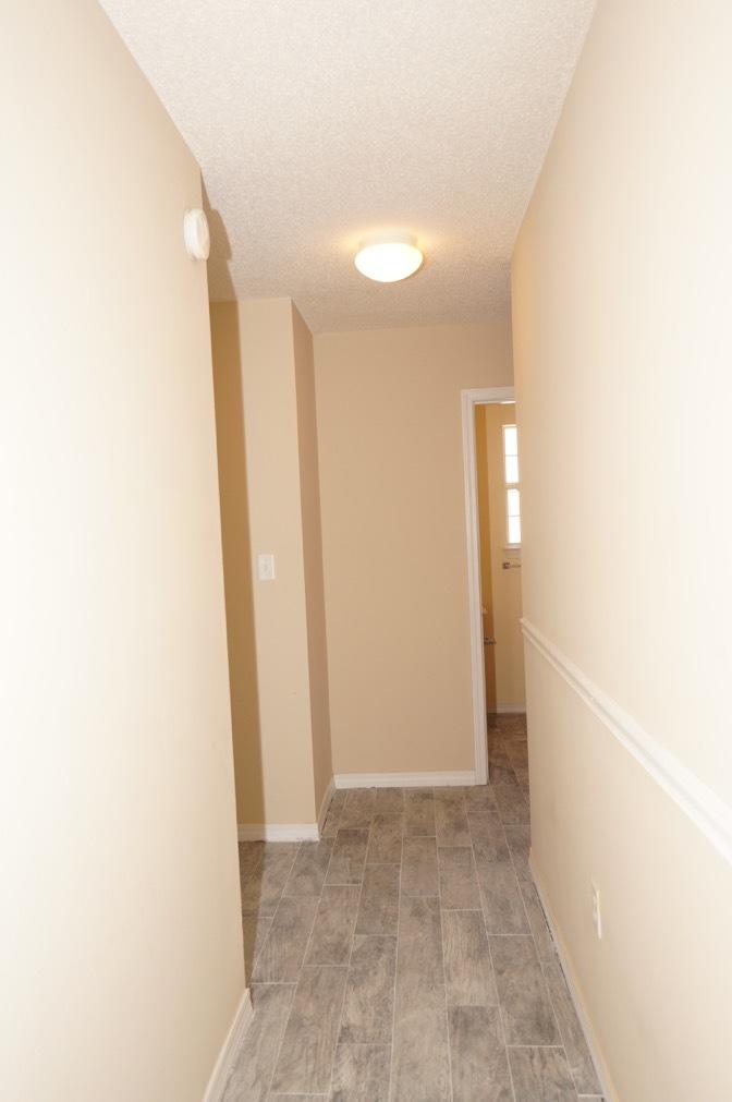 PARADISE RETREAT - Residential Lease