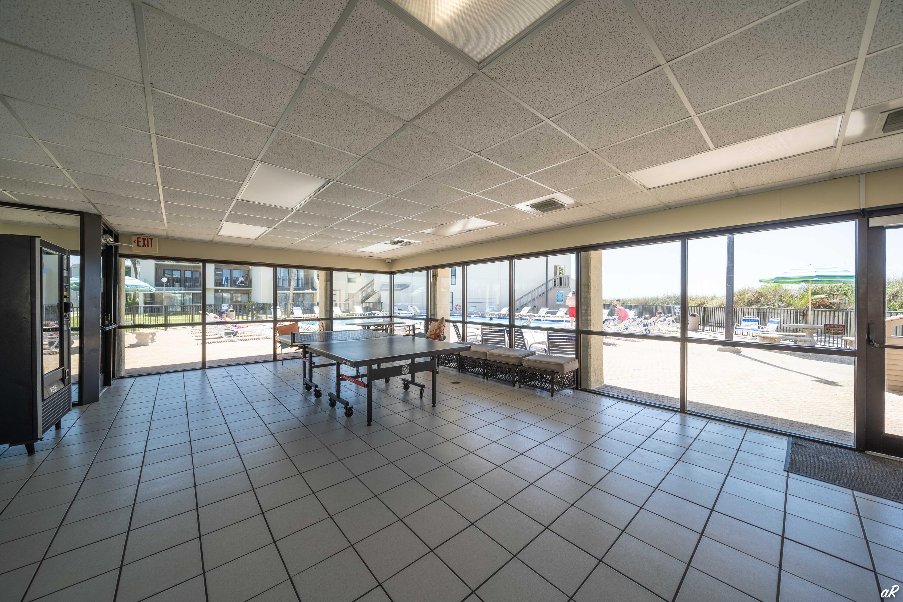 SUGAR BEACH T/H - Residential