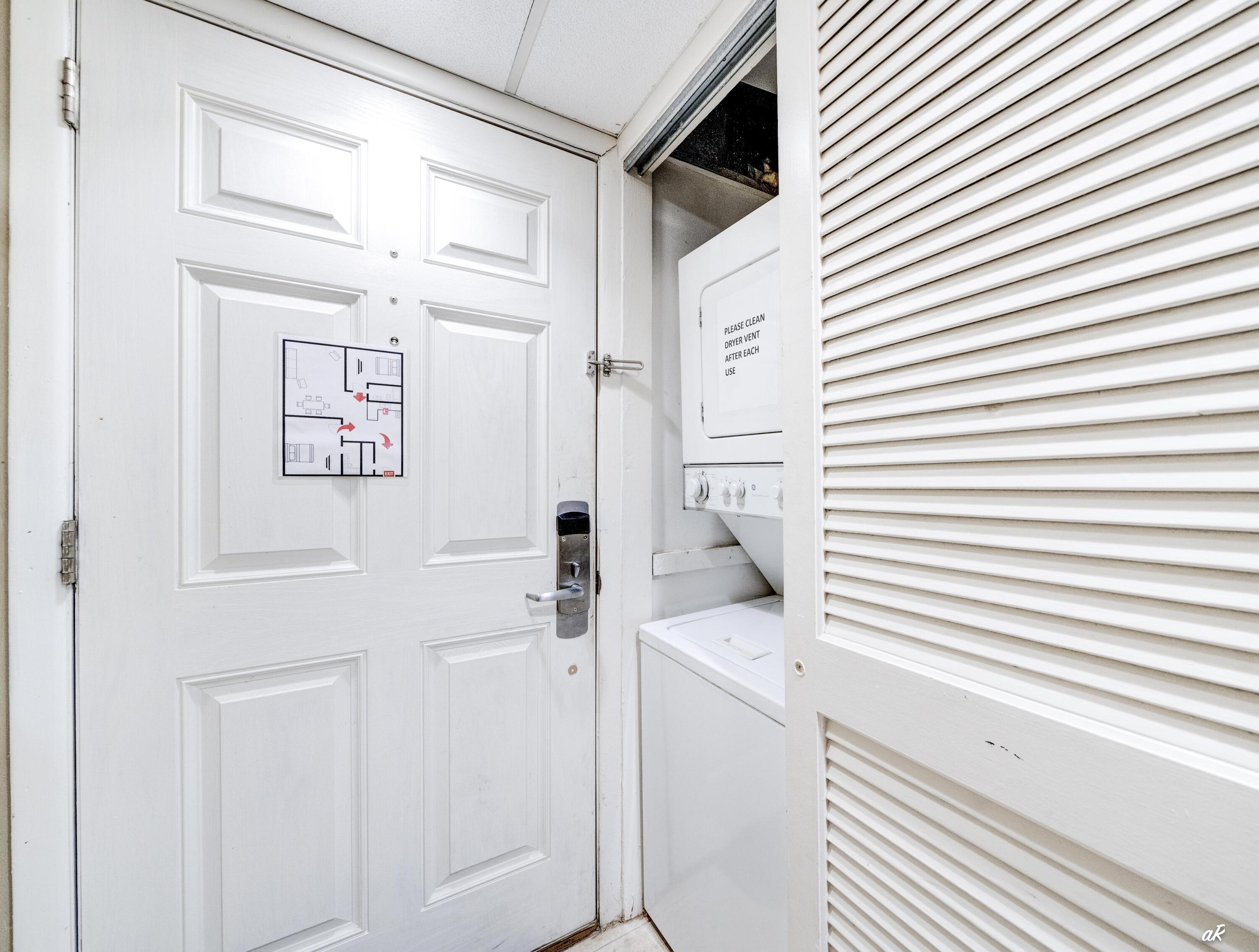 SUGAR BEACH T/H - Residential