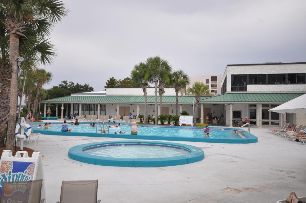 BAYSIDE CONDO SANDESTIN - Residential