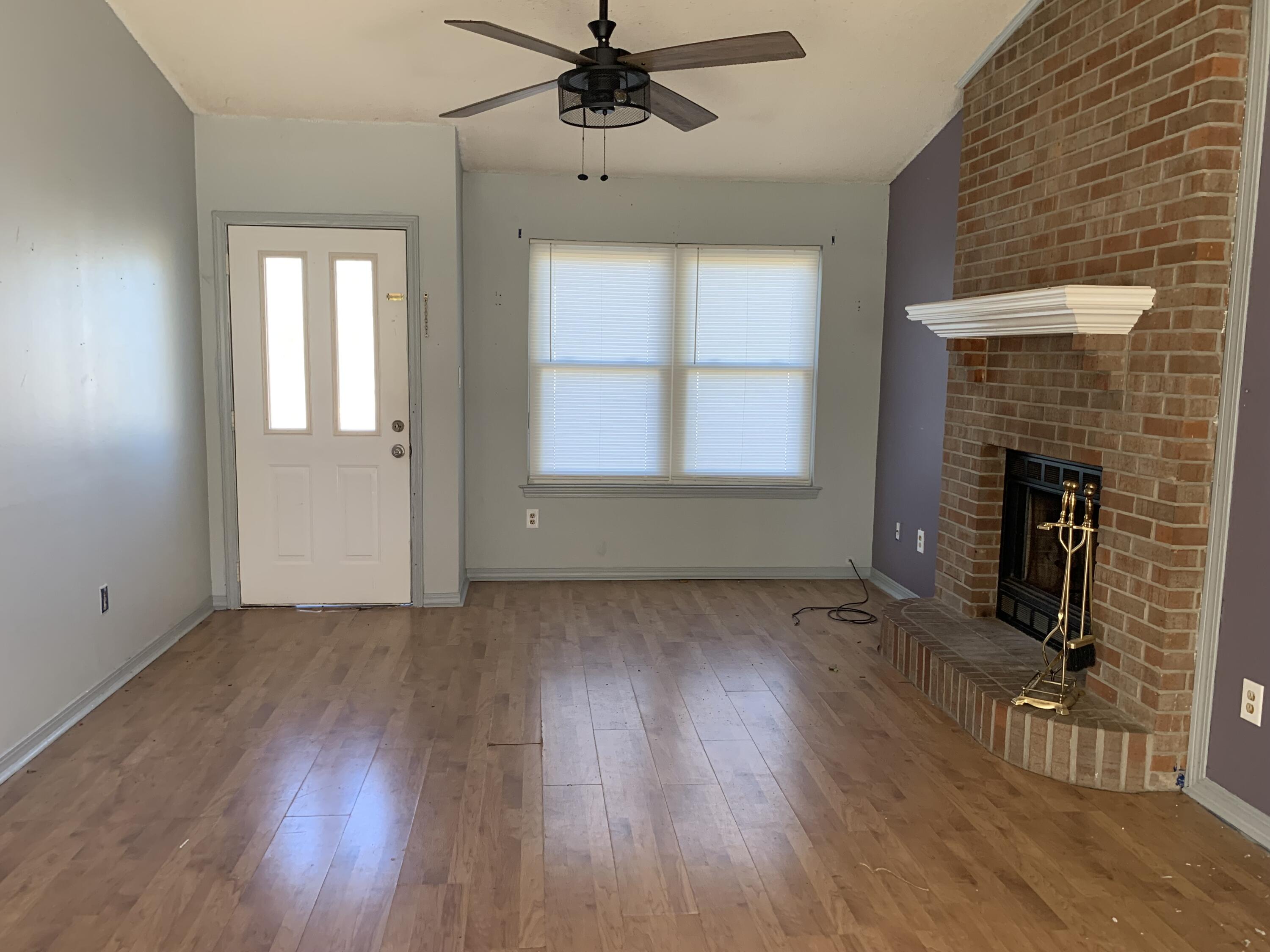 EAST BAY RIVER ESTATES - Residential