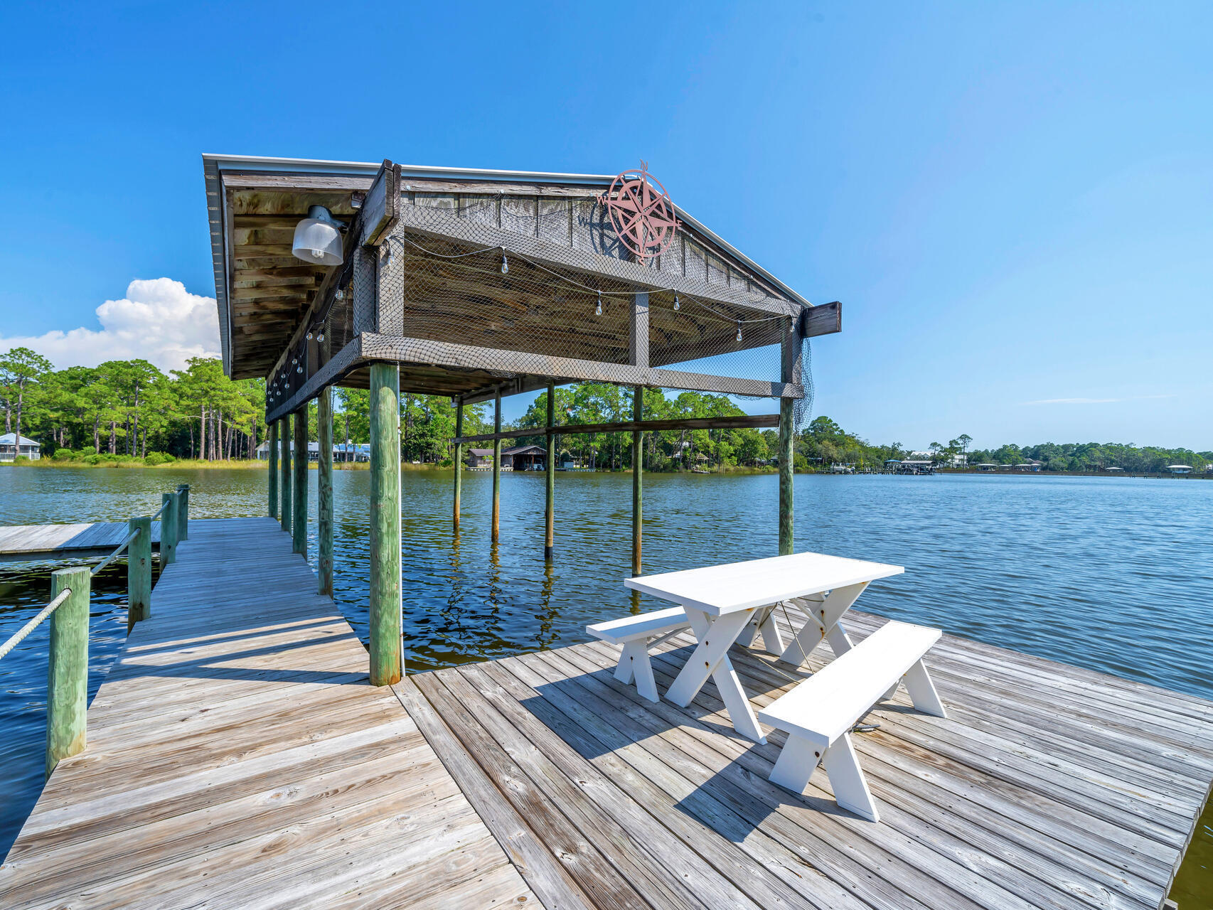 WOODLAND BAYOU ESTATES - Residential